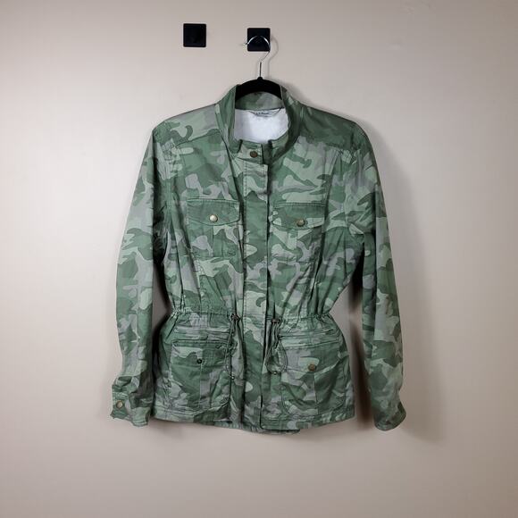 L.L. Bean Jacket Women’s Freeport Field Fuzzy Pocket Cargo Coat Jacket Size M - Picture 1 of 12
